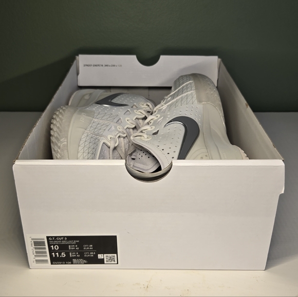 Nike GT Cut 3 White Basketball Shoes - Picture 6 of 6